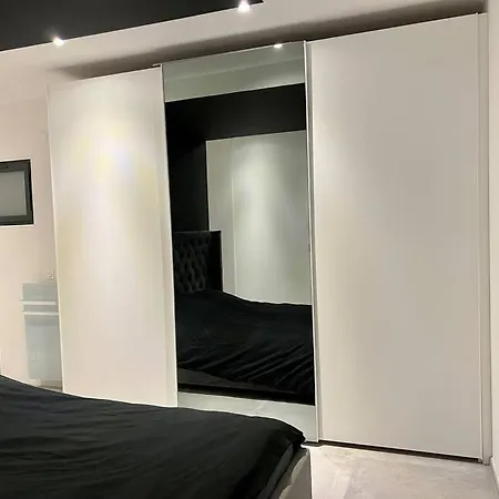 Magnifique Contemporaine